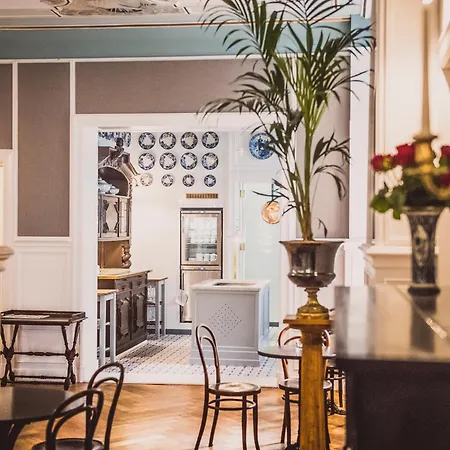 Henri Kurfuerstendamm Hotel 4*