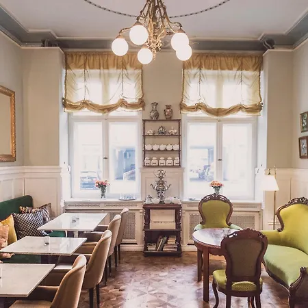 Henri Kurfuerstendamm Hotel