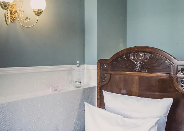 Henri Kurfuerstendamm