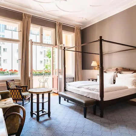 Henri Kurfuerstendamm 4* Берлин