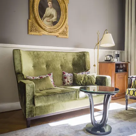 Henri Kurfuerstendamm 4* Berlin