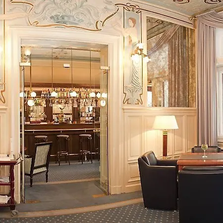 Henri Kurfuerstendamm Hotel