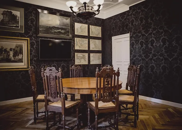 Henri Kurfuerstendamm 4* Berlin