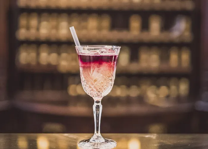 Henri Kurfuerstendamm 4*