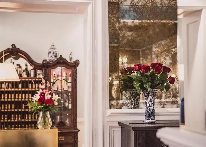 Henri Kurfuerstendamm 4*