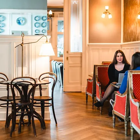 Hotel Henri 4*