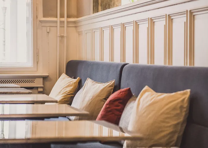 Henri Kurfuerstendamm ברלין